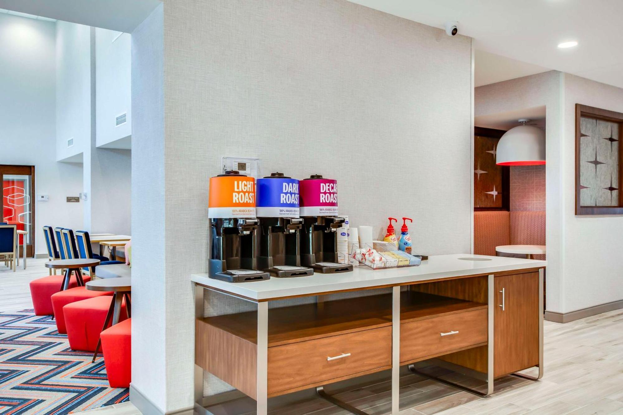 Hampton Inn & Suites By Hilton Louisville East Oxmoor المظهر الخارجي الصورة