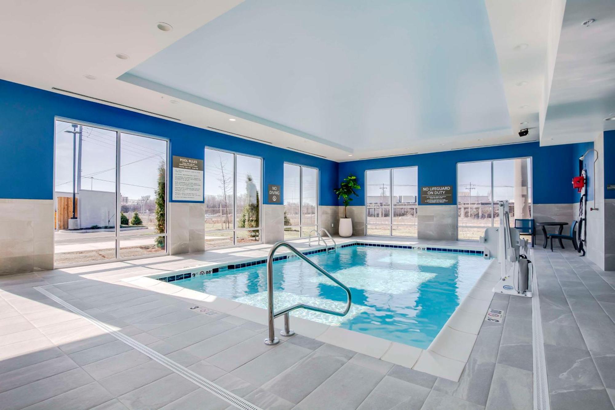 Hampton Inn & Suites By Hilton Louisville East Oxmoor المظهر الخارجي الصورة